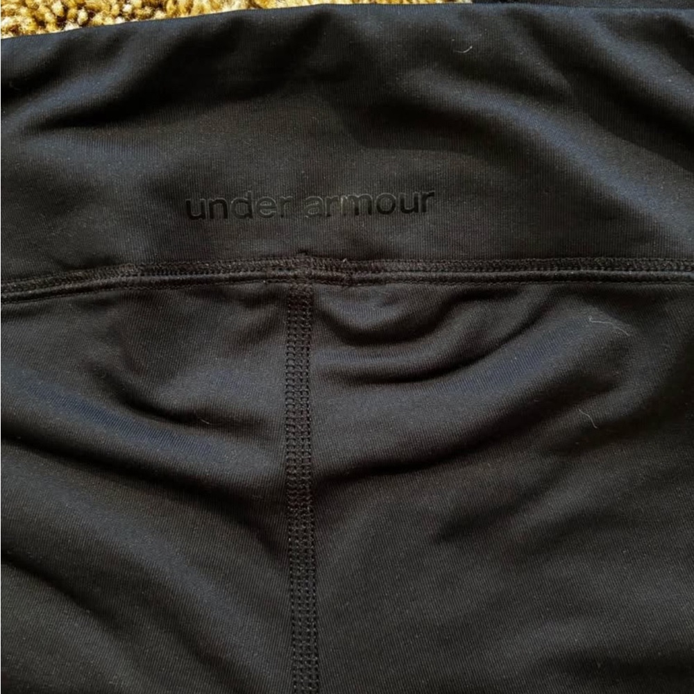 Under Armour Dark Athletic Tights
